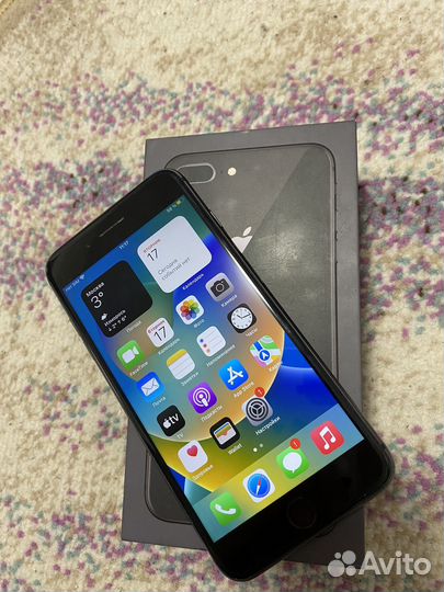 iPhone 8 Plus, 64 ГБ