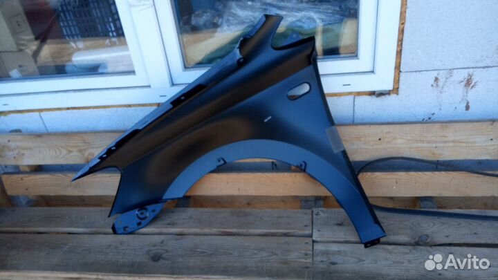 Крыло переднее 6RU821105C Фольксваген Поло
