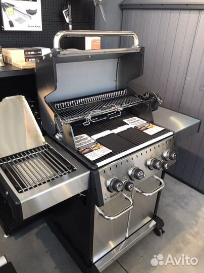 Газовый гриль Сanаda Broil King 490