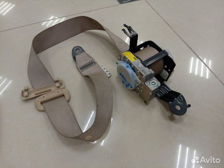 Ремень безопасности задний левый Lexus Ls460 USF40