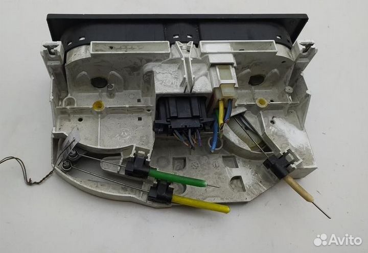 Переключатель отопителя Volkswagen Golf