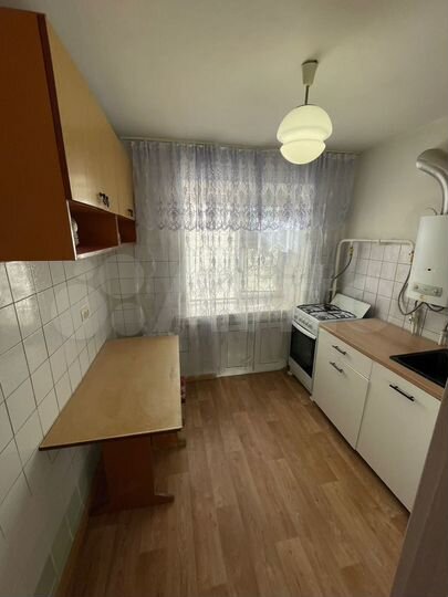 2-к. квартира, 43,2 м², 3/3 эт.