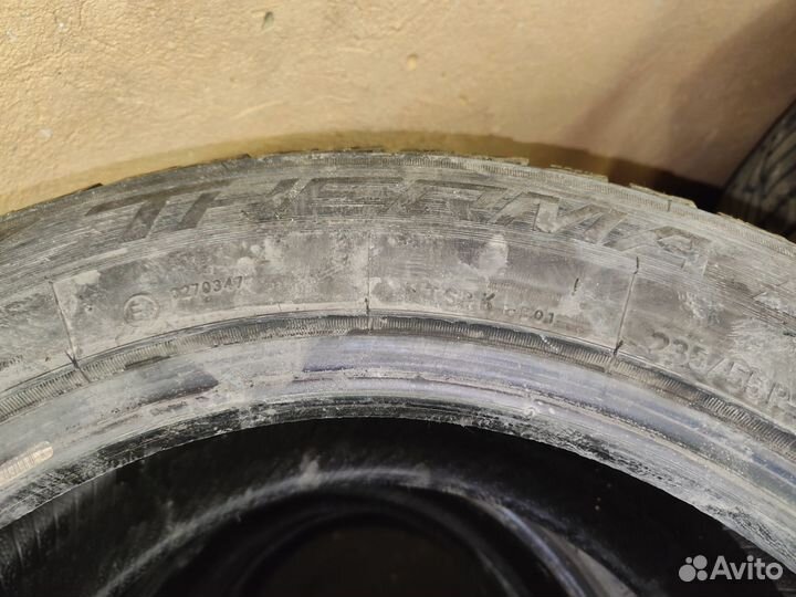 Nordman 5 235/55 R17