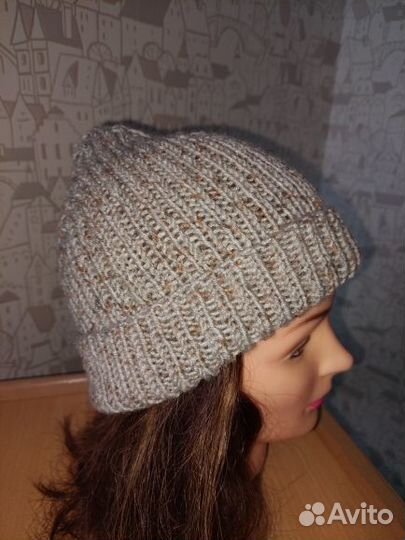 Шапка женская вязаная