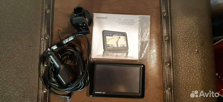 Навигатор Garmin Nuvi 1400