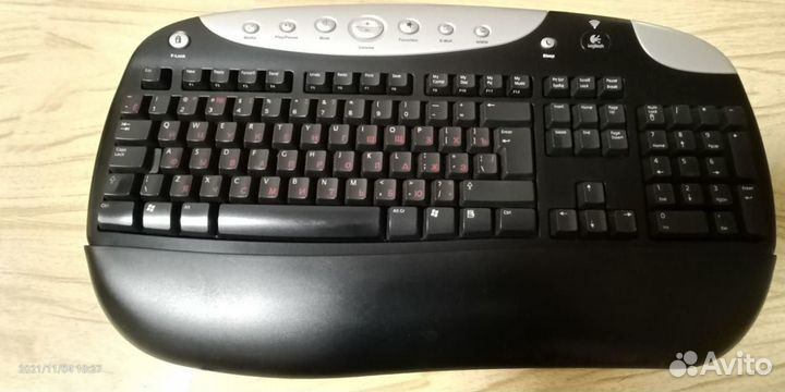 Клавиатура и мышь Logitech