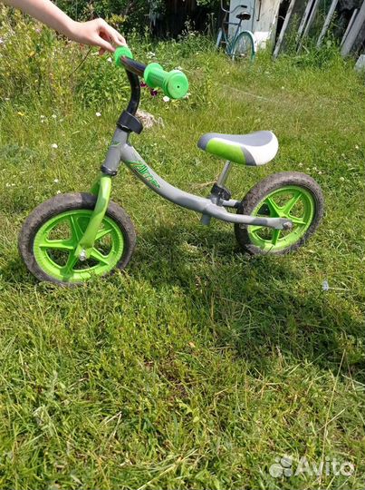 Беговел детский бу