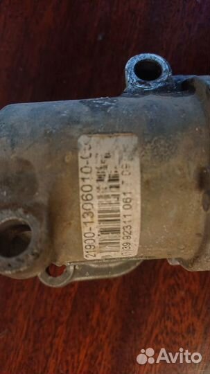 Коврик в багажник, термостат на весту