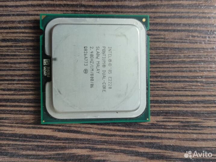 Материнская плата с процессором