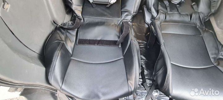 Чехлы Clazzio на тойота C-HR