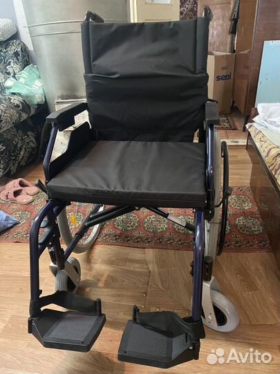 Инвалидная коляска новая