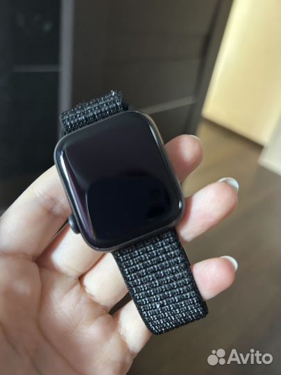 Часы apple Watch 5 44 mm nike