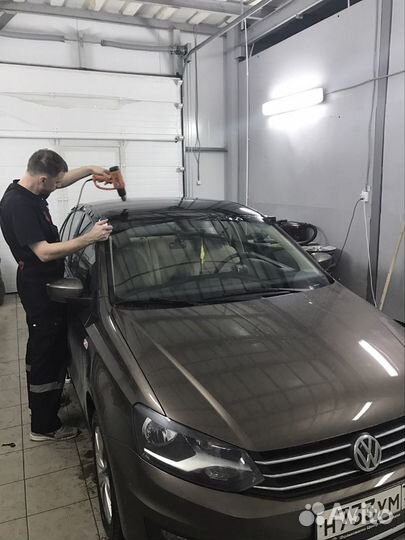 Лобовое стекло на volkswagen polo 10-20 + замена