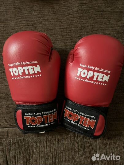 Боксерские перчатки 8oz