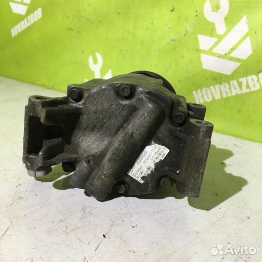 Компрессор кондиционера Тойота Королла Е120