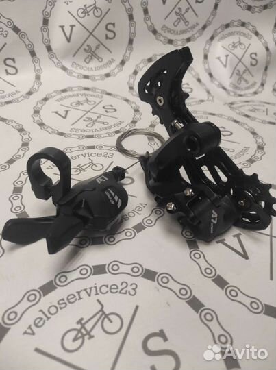 Задний переключатель и манетка 10 скоростей