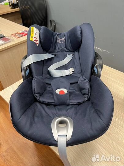 Автокресло cybex cloud q + мобиль Tiny love