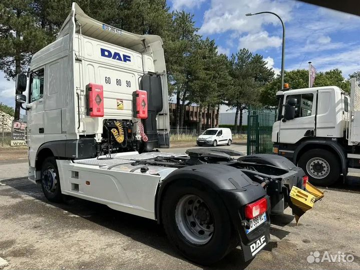 В разборке грузовик DAF,XF106 с 2015