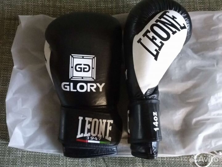 Боксерские перчатки, Leone, 14 oz, новые