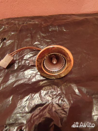 Светильник потолочный встраиваемый