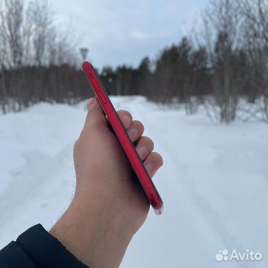 iPhone Xr, 64 ГБ