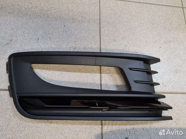 Рамка птф Polo седан рестайлинг 15-20