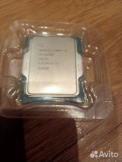 Процессор intel core i3 12100f