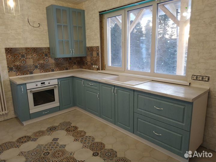 Кухня угловая на заказ