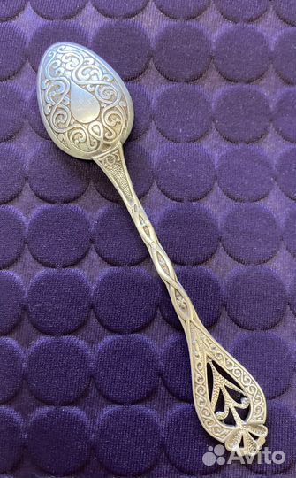 Серебряная чайная ложка