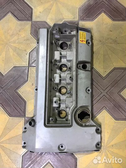 Клапанная крышка Мерседес m111 w203 c203
