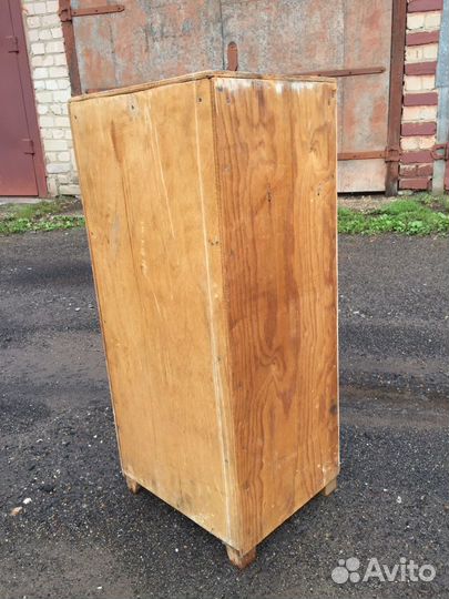 Тумбочка. Винтаж. СССР