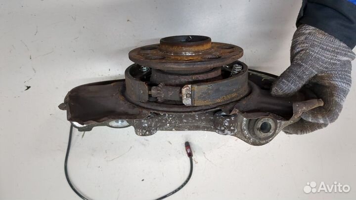 Ступица (кулак, цапфа) правая задняя Mercedes C W204