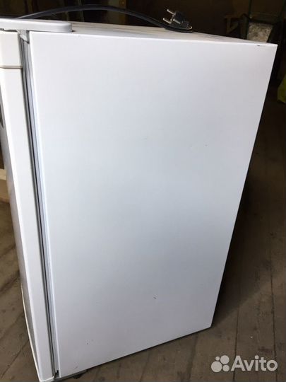 Мини-холодильник Daewoo electronics FR-091A