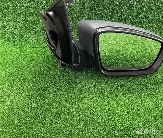 Зеркало правое Поло 15-20