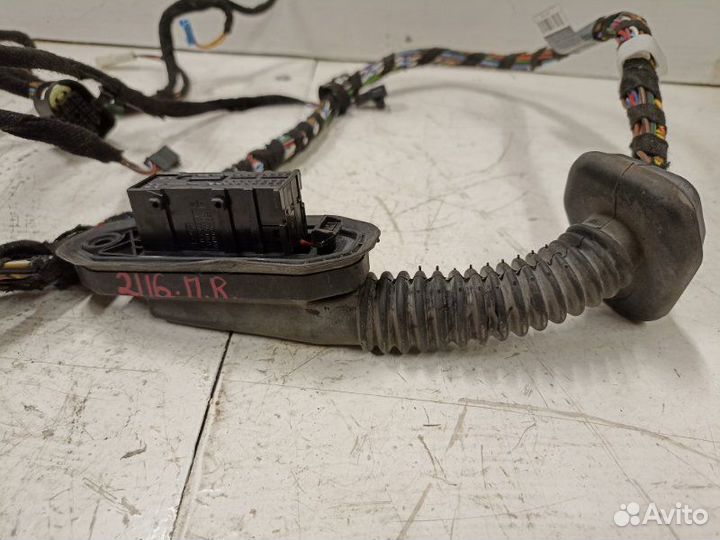 Проводка (коса) передняя правая Bmw X3 E83