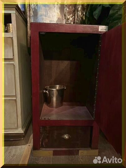 Тумба стилизованная