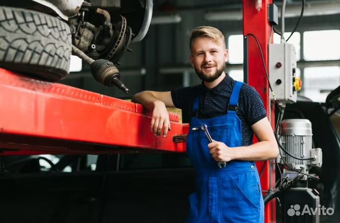 Слесарь грузовой техники проживание питание