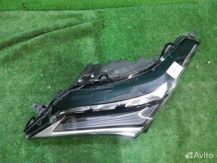Фара левая Lexus RX200t/RX300/RX350/RX350L/RX450h/RX450hL