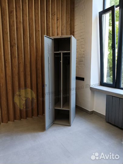 Шкаф металлический кабинка для раздевалок