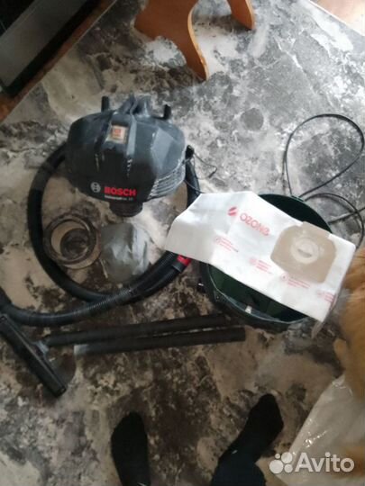 Строительный пылесос bosch universal vac 15