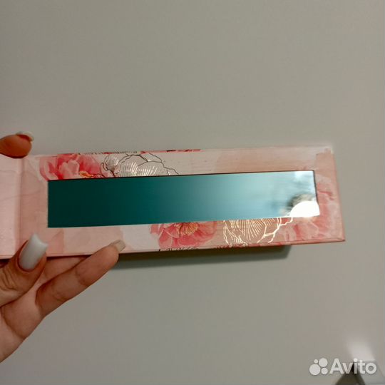 Essence палетка