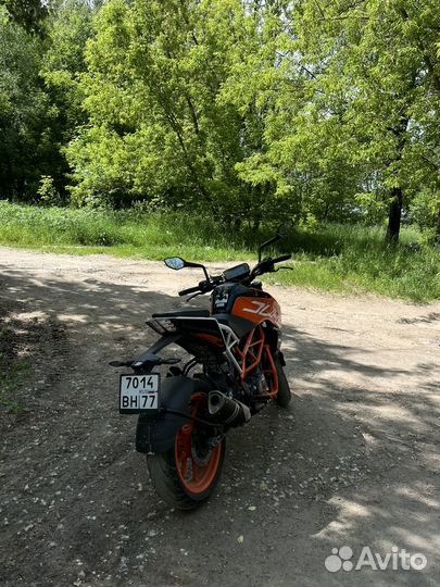 Мотоцикл KTM 390 Duke