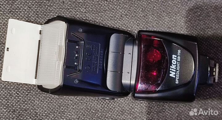 Фотовспышка nikon SB 700