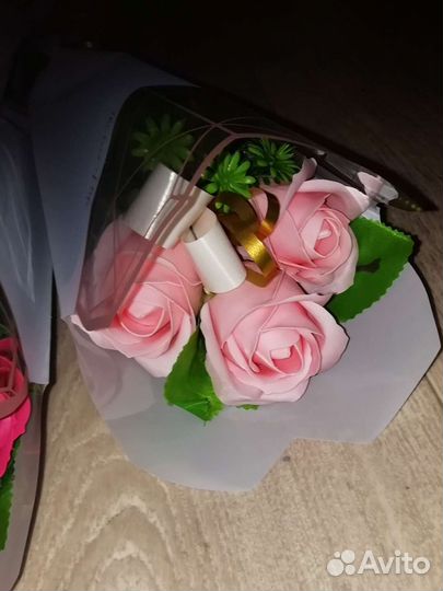 Букеты роз ароматные, пенные