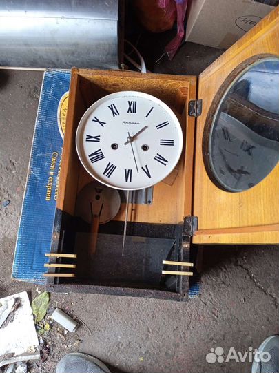 Часы настенные с боем янтарь СССР