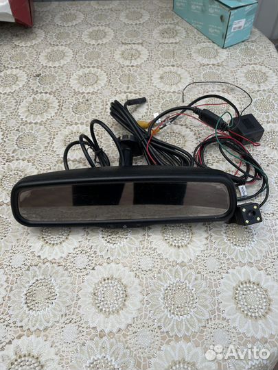 Зеркало заднего вида
