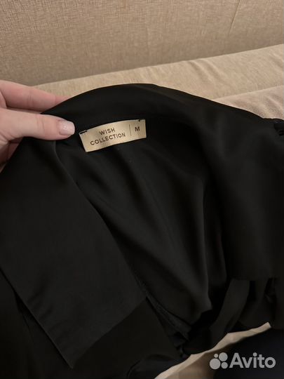 Топ атласный черный