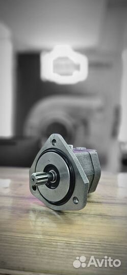 Насос топливный Detroit Diesel 12,7L - 14L EGR/235