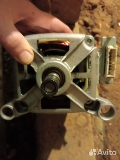 Двигатель для стиральной машины