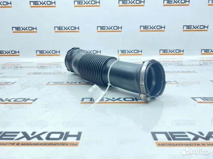 Патрубок воздушного фильтра Land Rover Range Rover